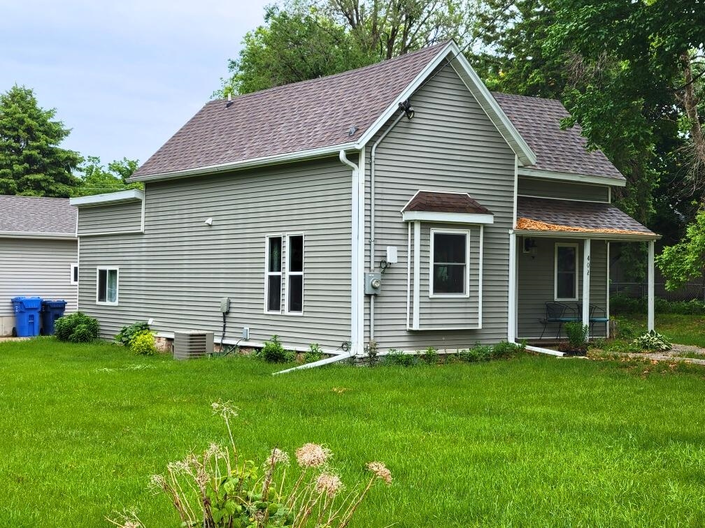 402 Main Street