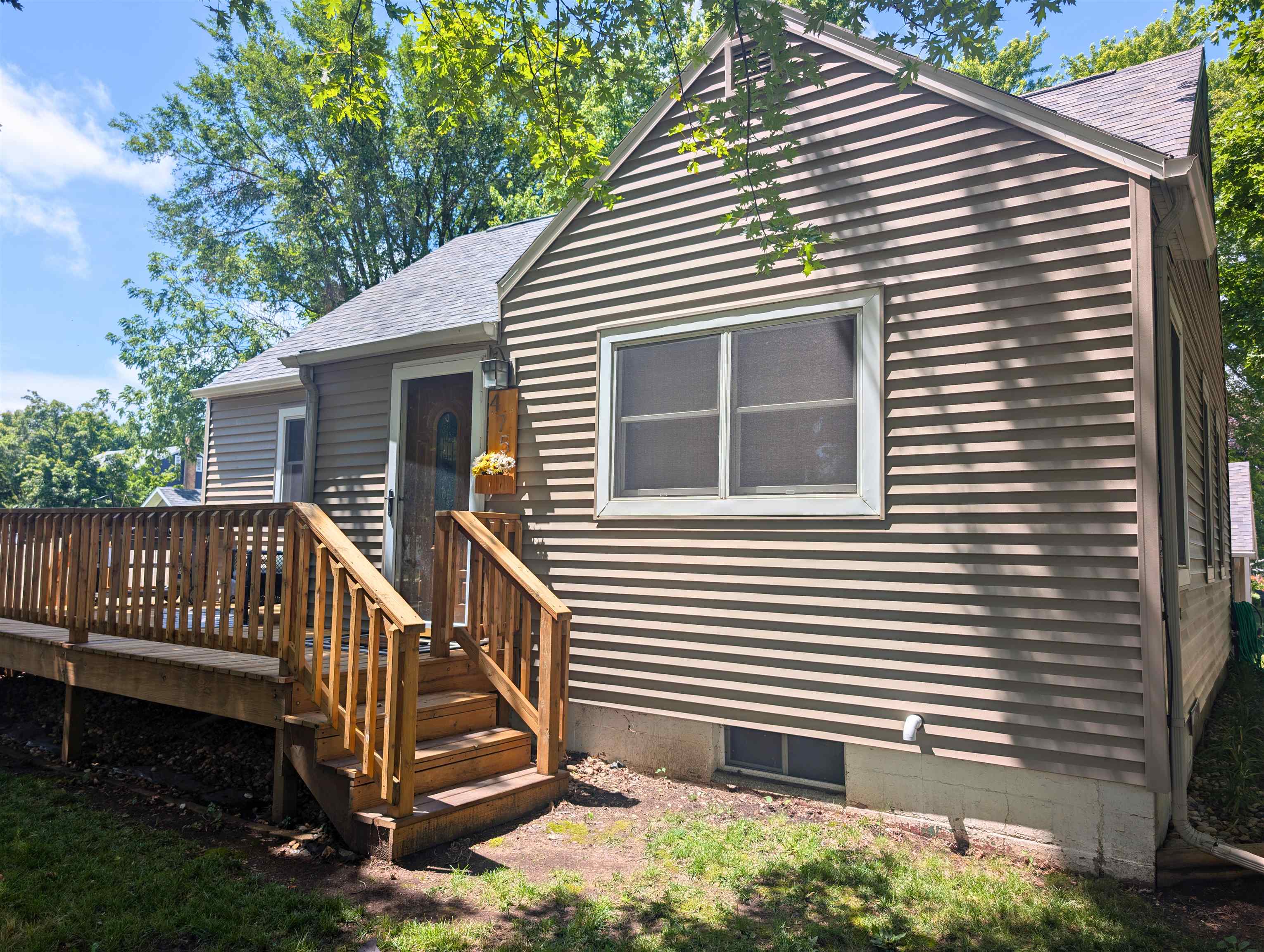 475 N Rerick Avenue