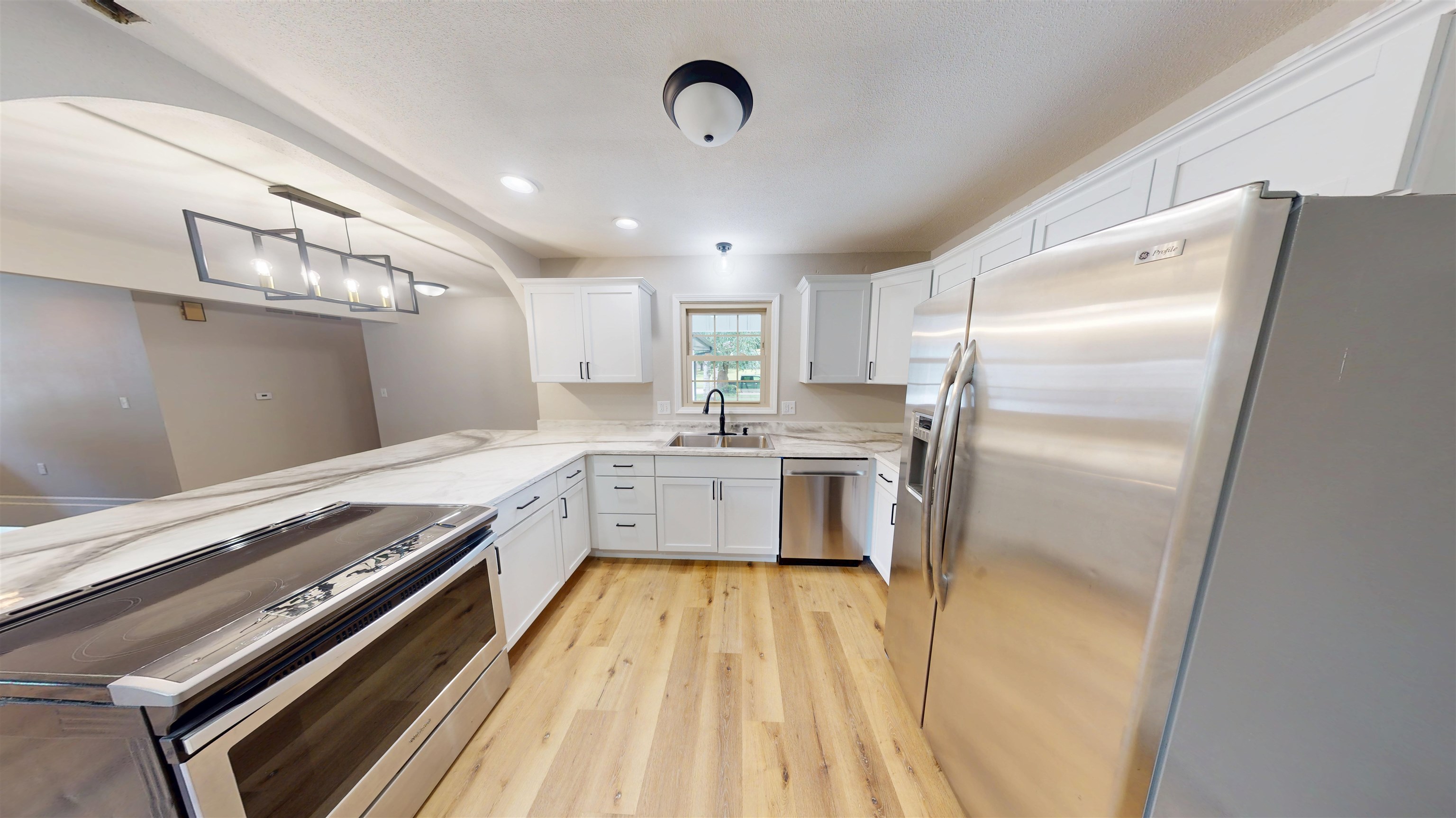 917 W 9th Street