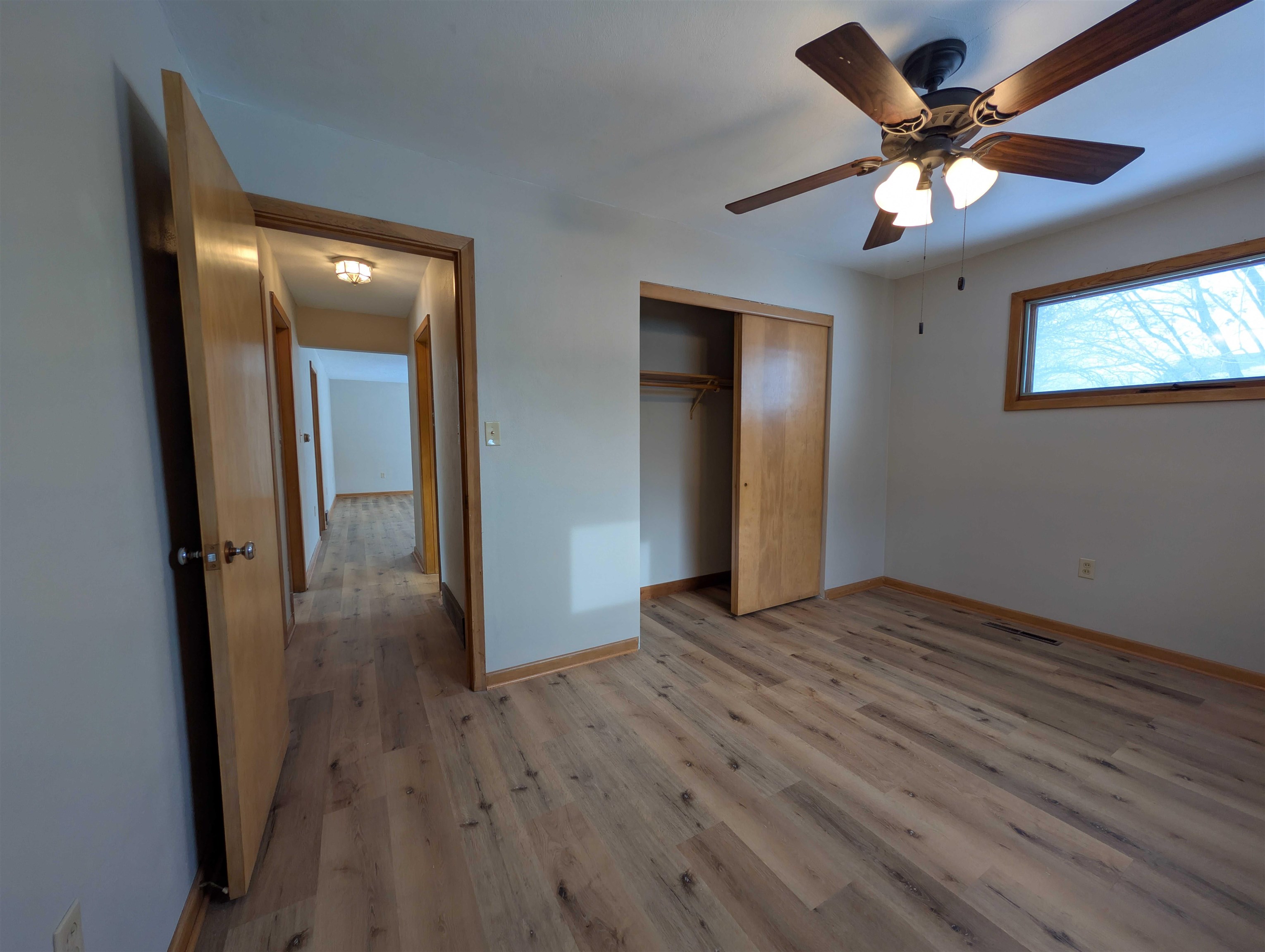 107 N Lincoln Street