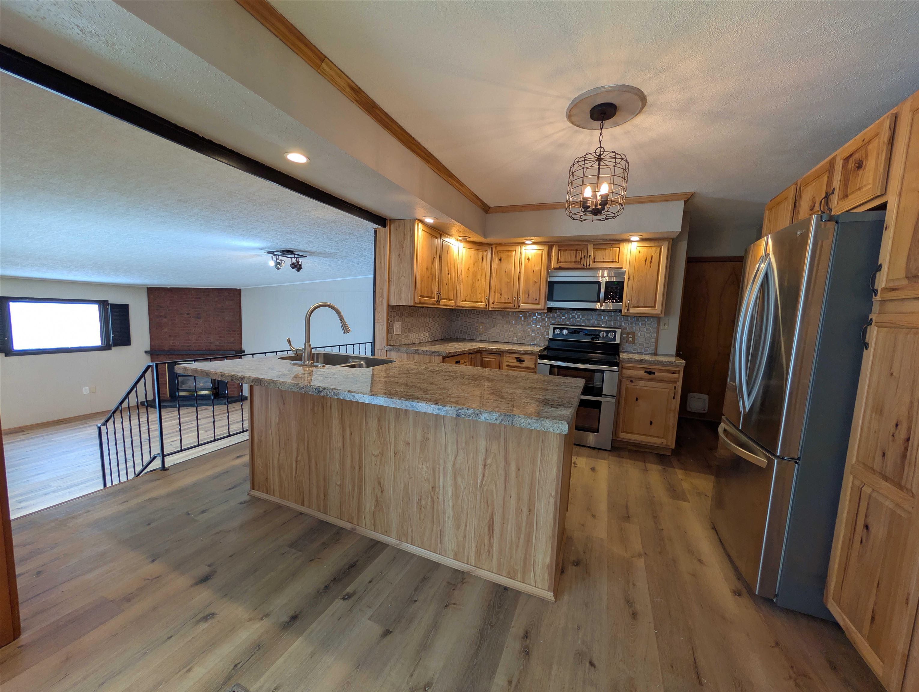 107 N Lincoln Street