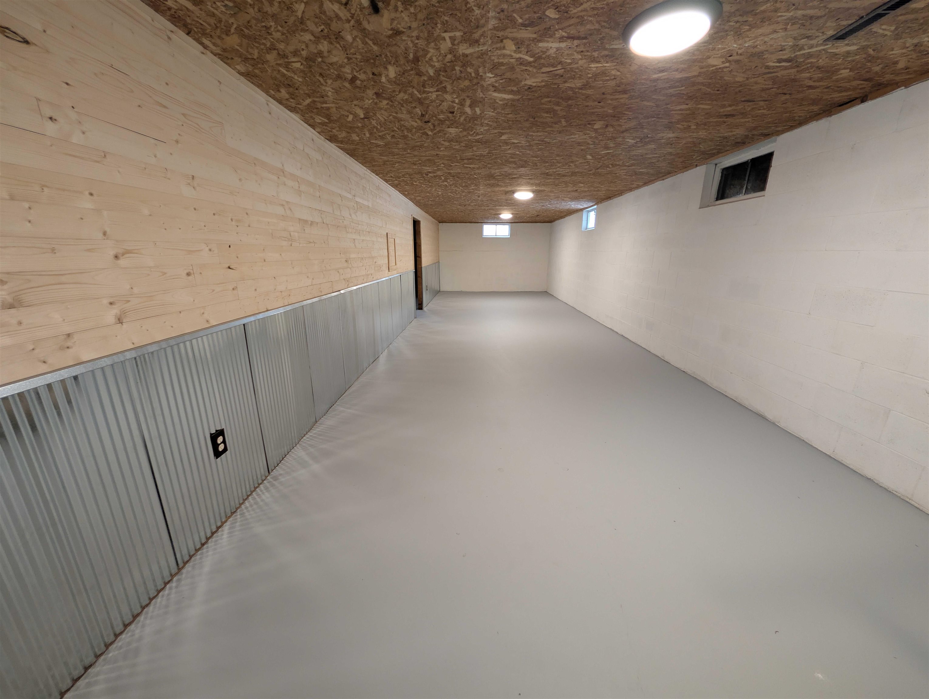 107 N Lincoln Street