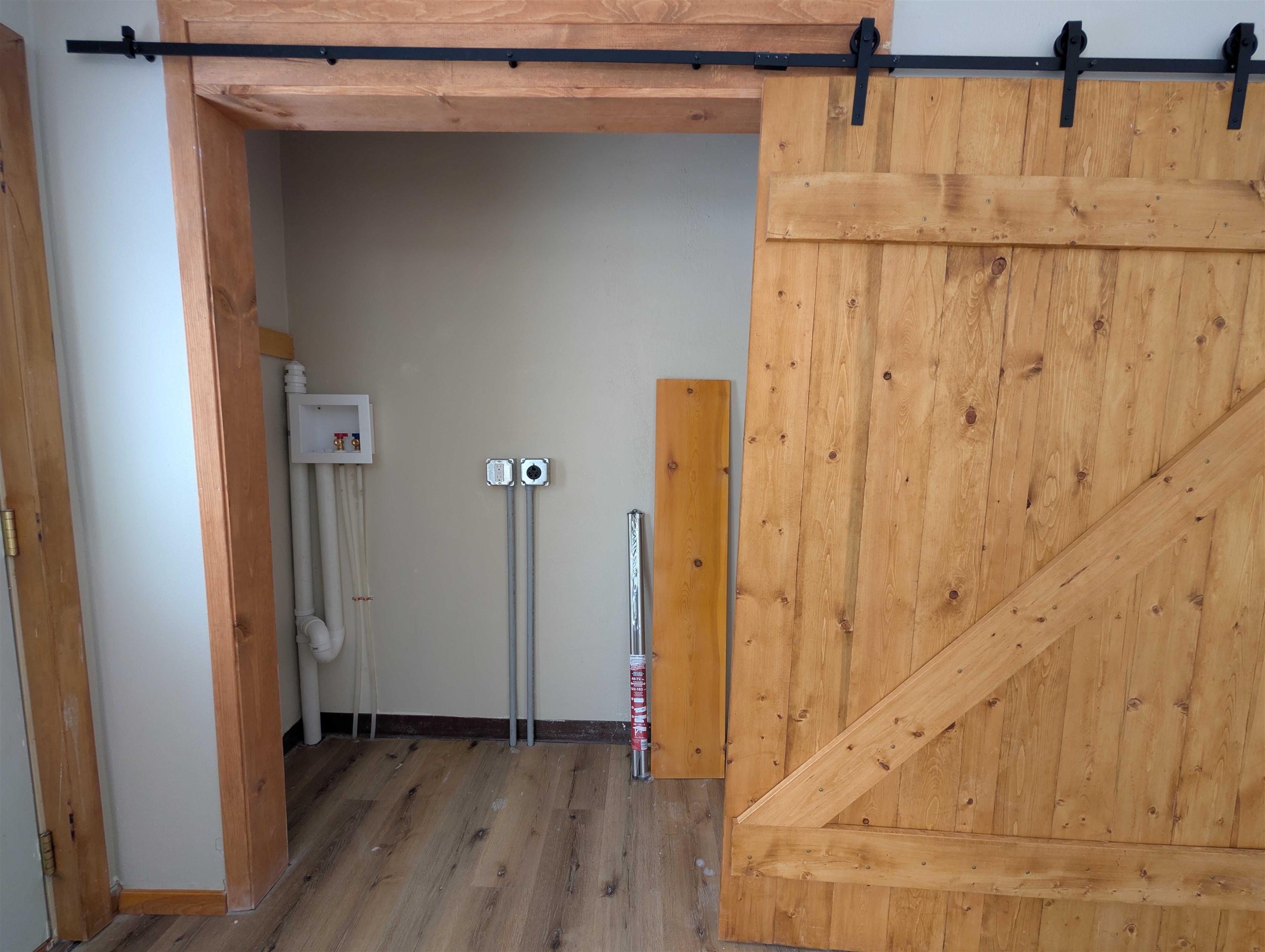 107 N Lincoln Street