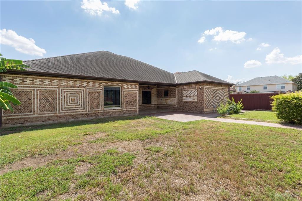 2124 Kingsborough Avenue, McAllen