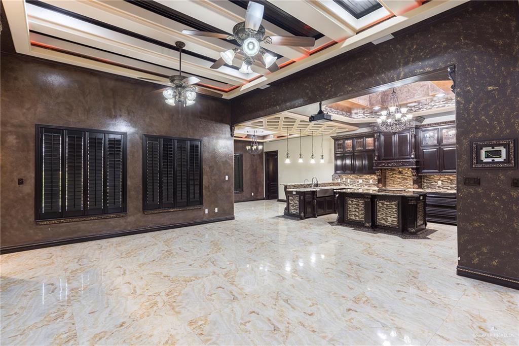 2124 Kingsborough Avenue, McAllen