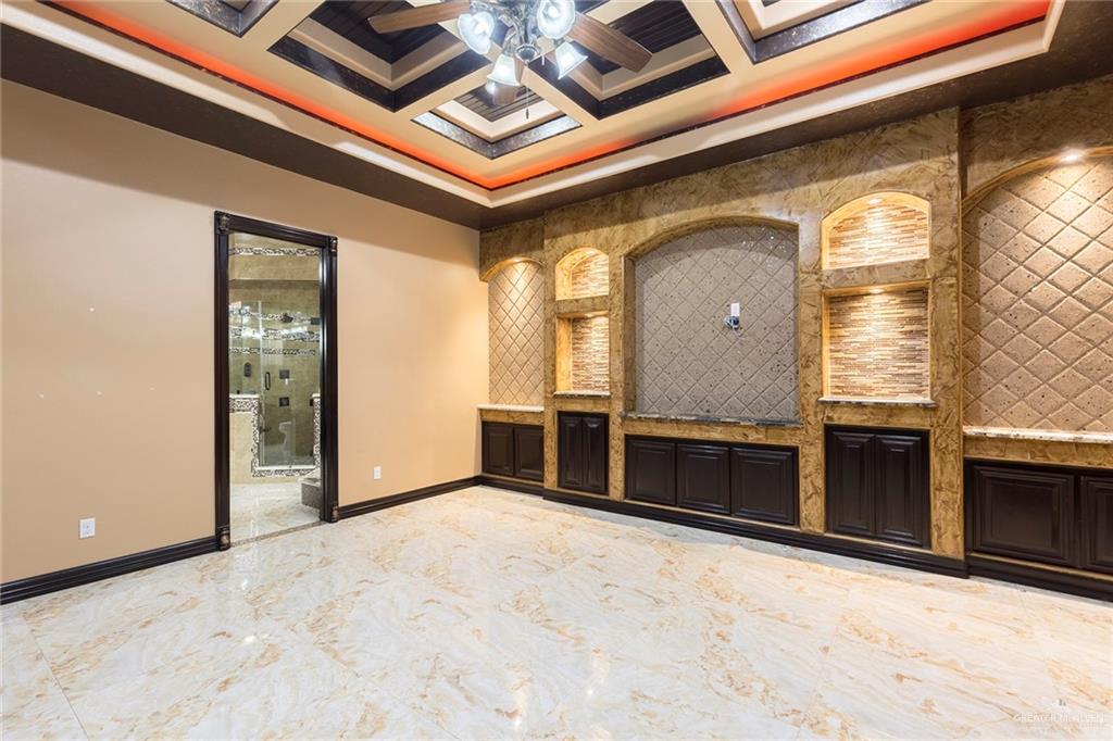 2124 Kingsborough Avenue, McAllen