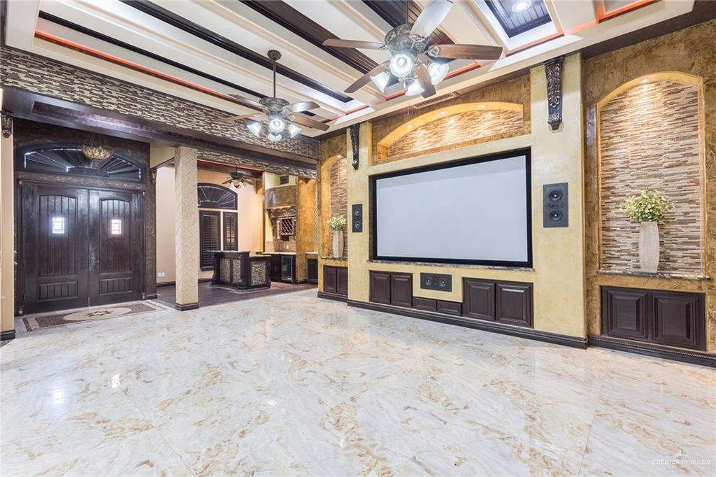 2124 Kingsborough Avenue, McAllen