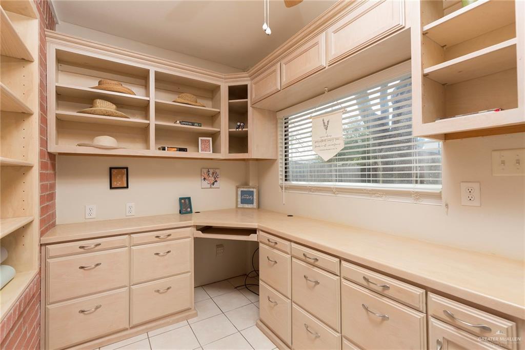 2105 S Cynthia Street # D104, McAllen Unit: D104