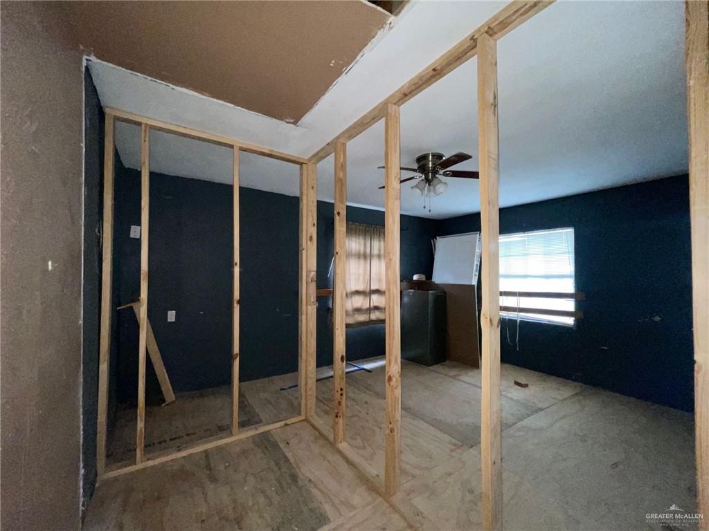 222 W 7th Street