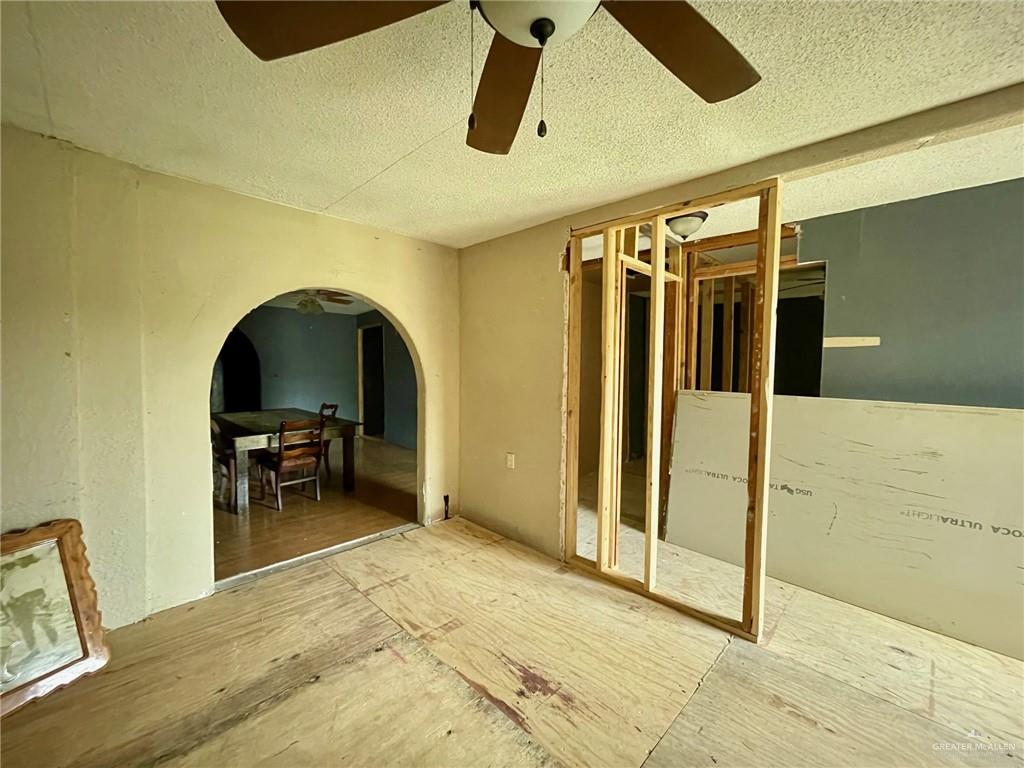 222 W 7th Street