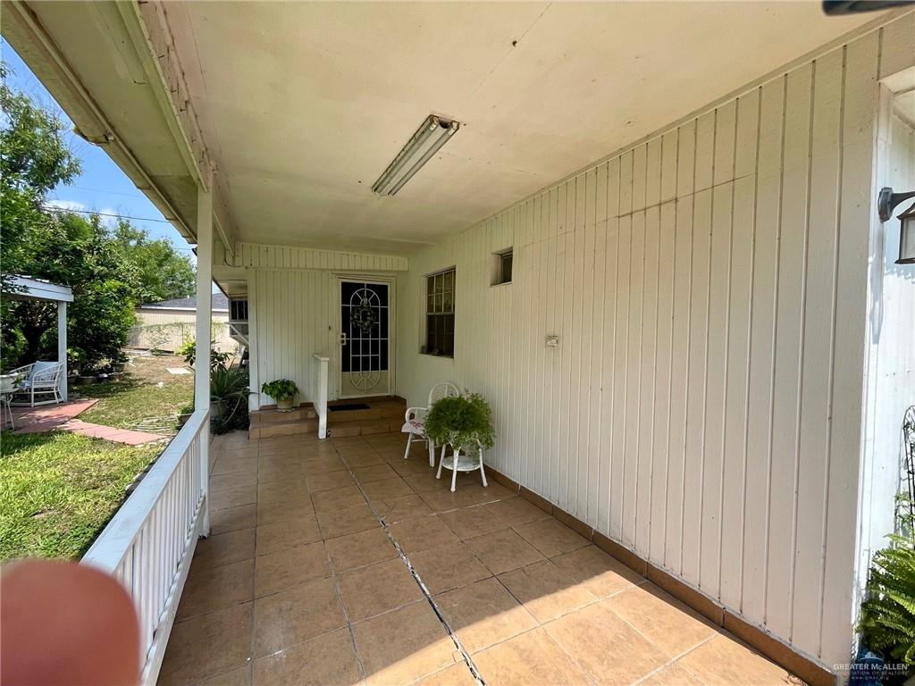 1111 W San Juan Circle