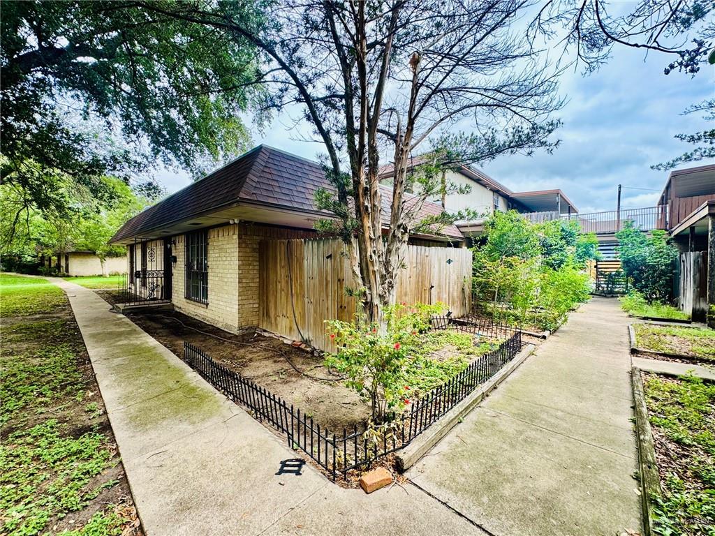 1112 Valley View Drive # A