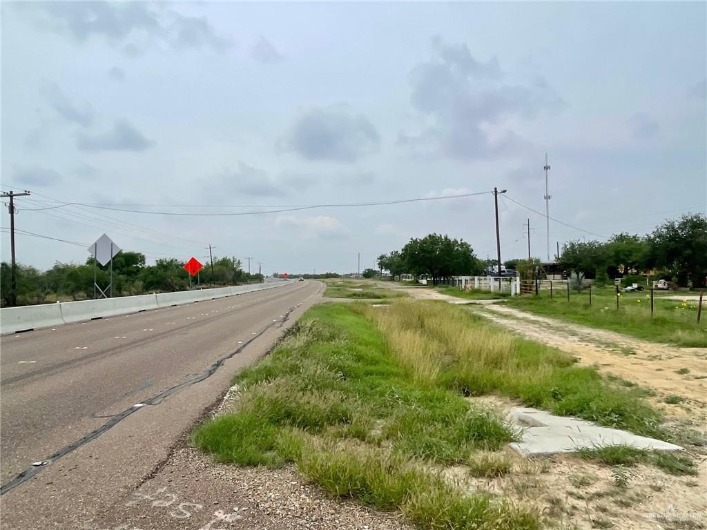 2911 N US Highway 83 Highway
