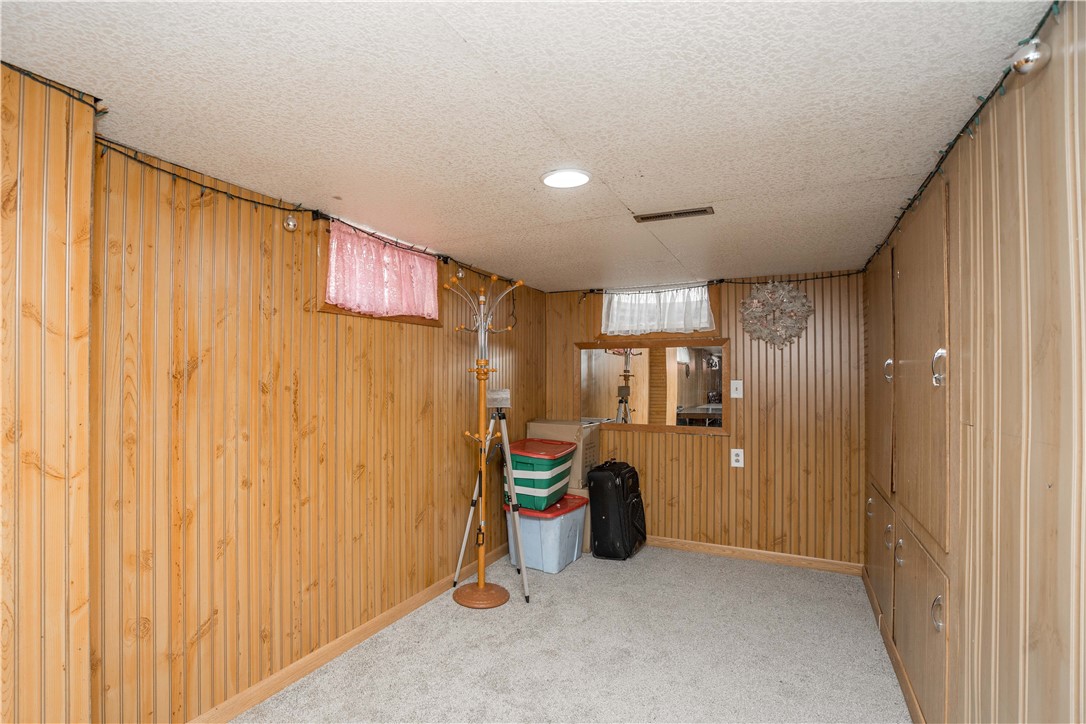 1516 Henderson Avenue