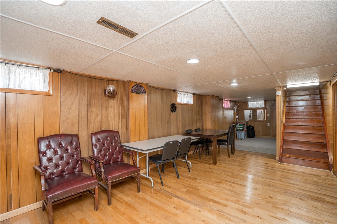 1516 Henderson Avenue