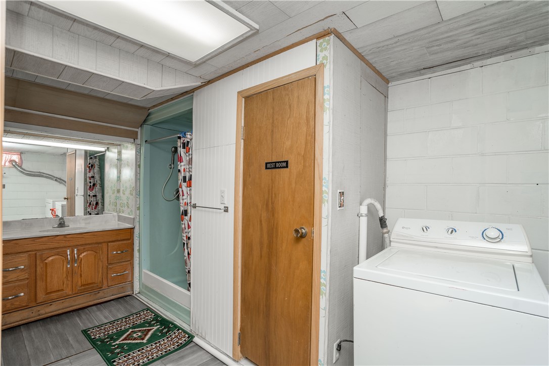 1516 Henderson Avenue