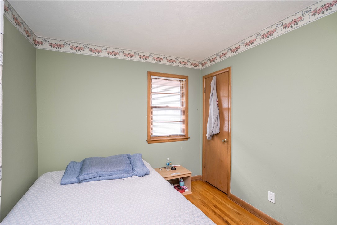 1516 Henderson Avenue