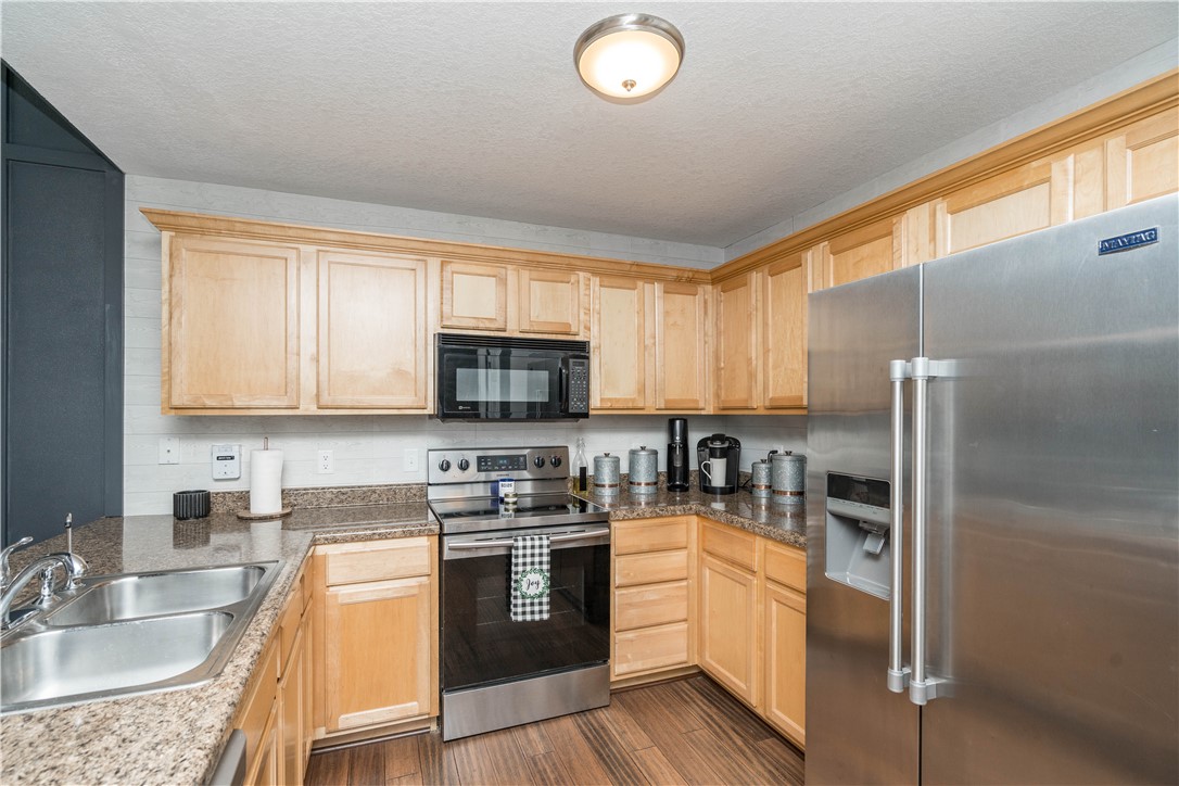 15420 Walnut Hills Drive