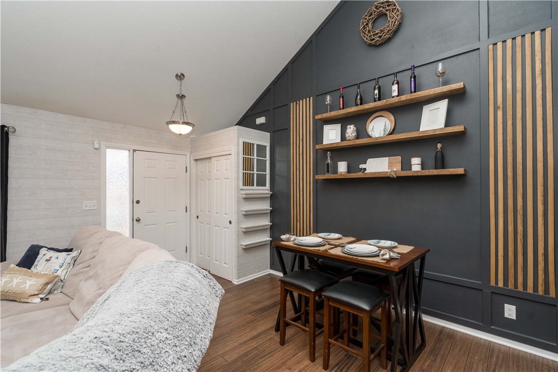 15420 Walnut Hills Drive