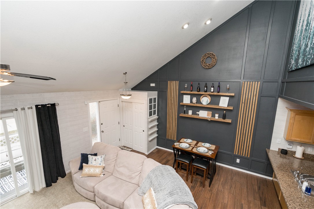 15420 Walnut Hills Drive