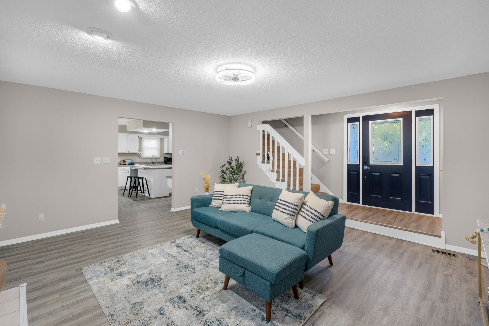 6902 Brookview Drive