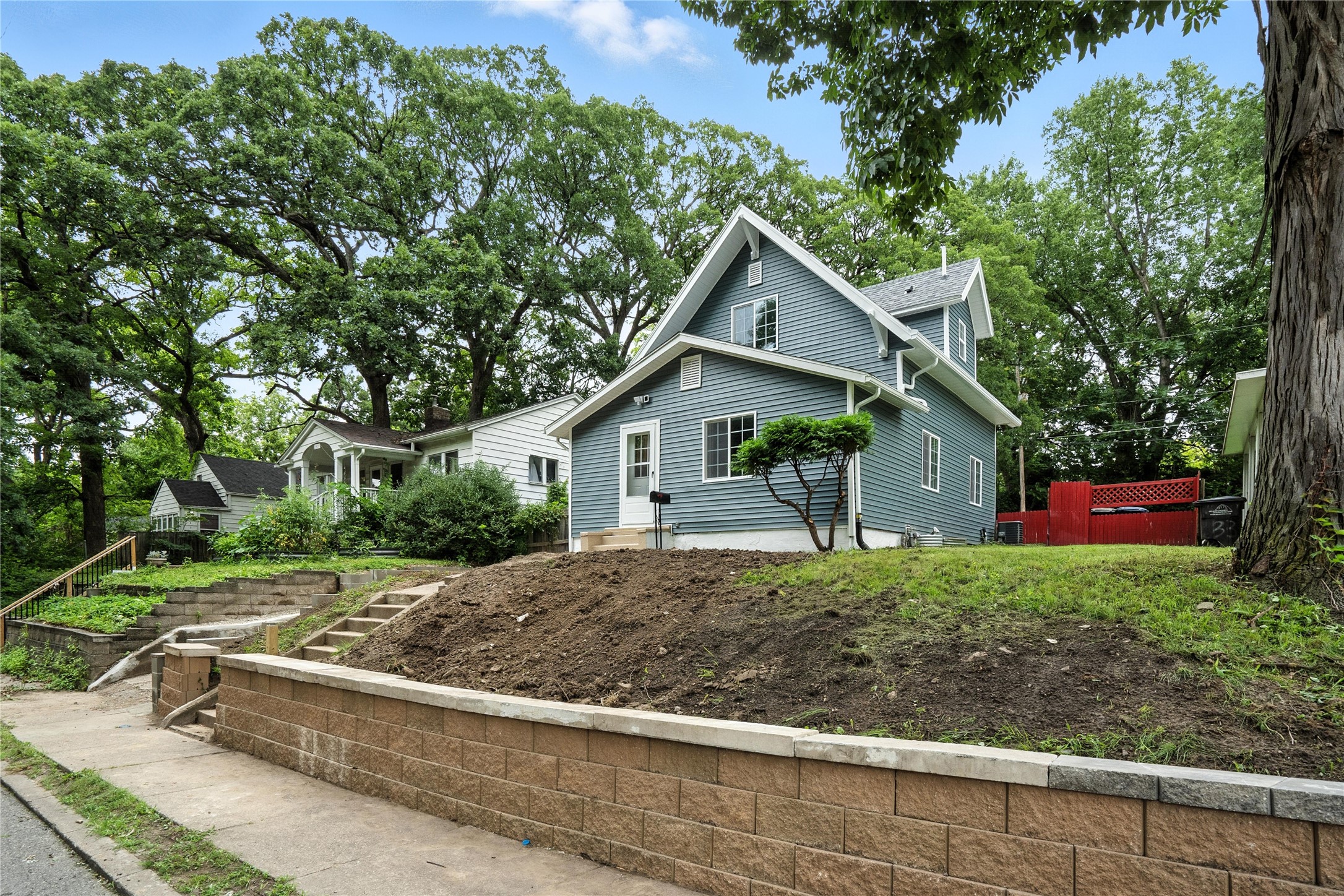 1529 33rd Street