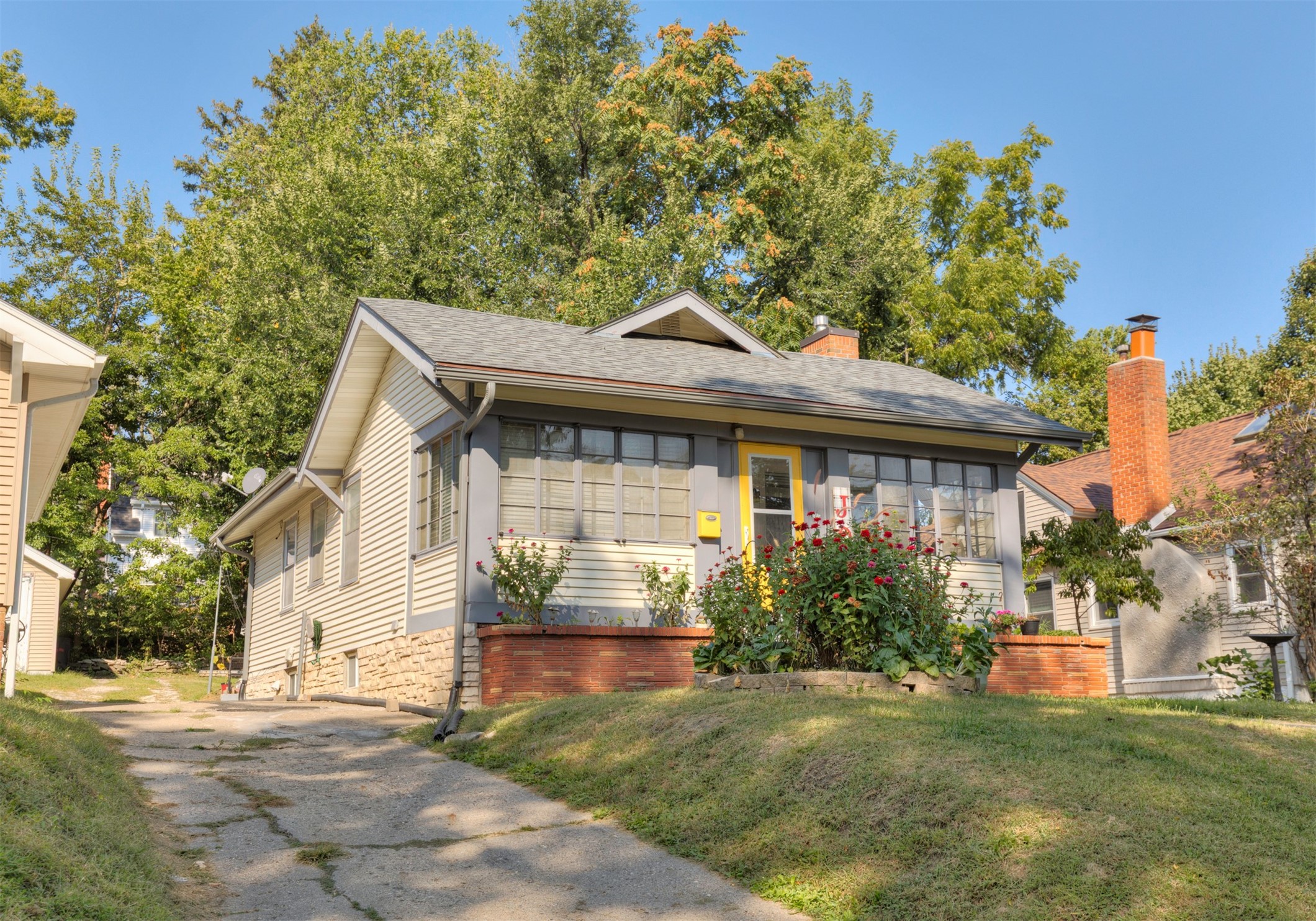 740 34th Street