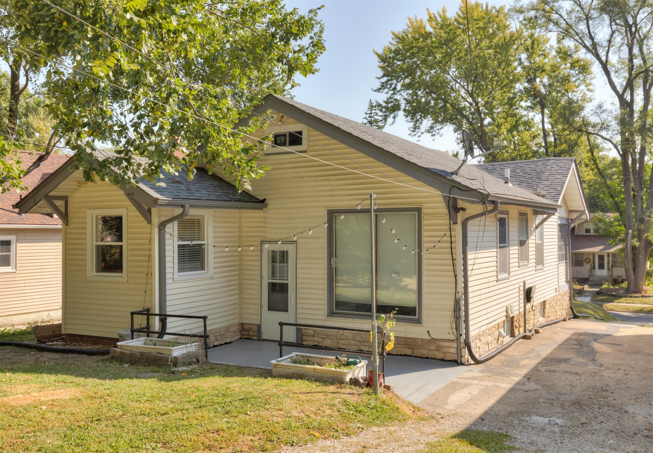740 34th Street