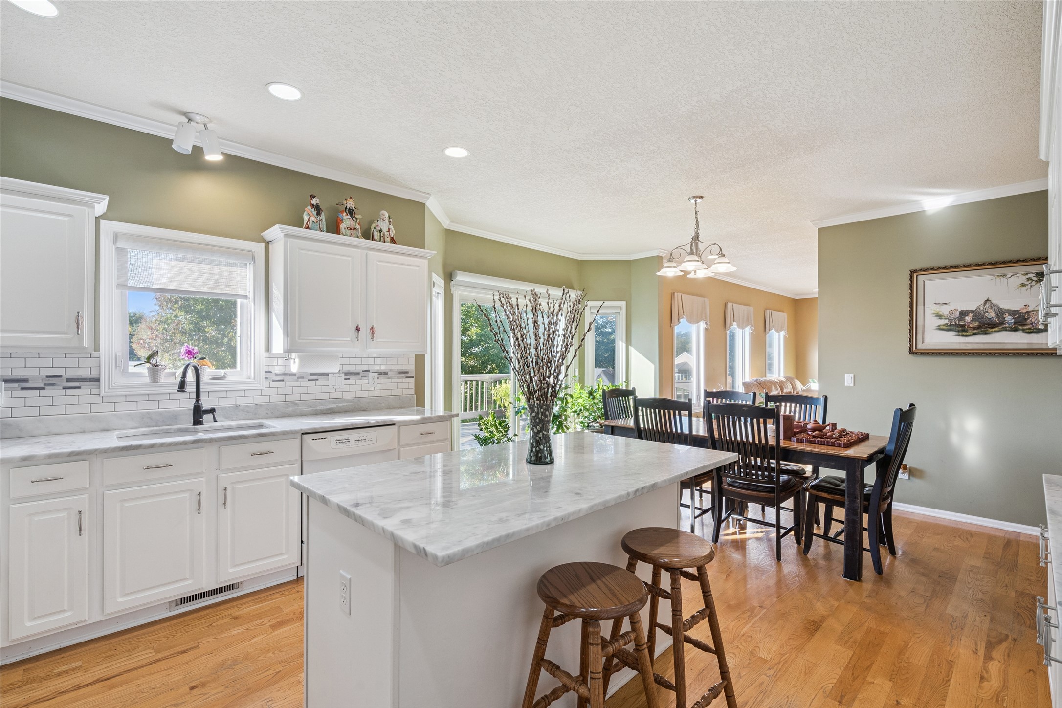 12614 Ridgeview Drive