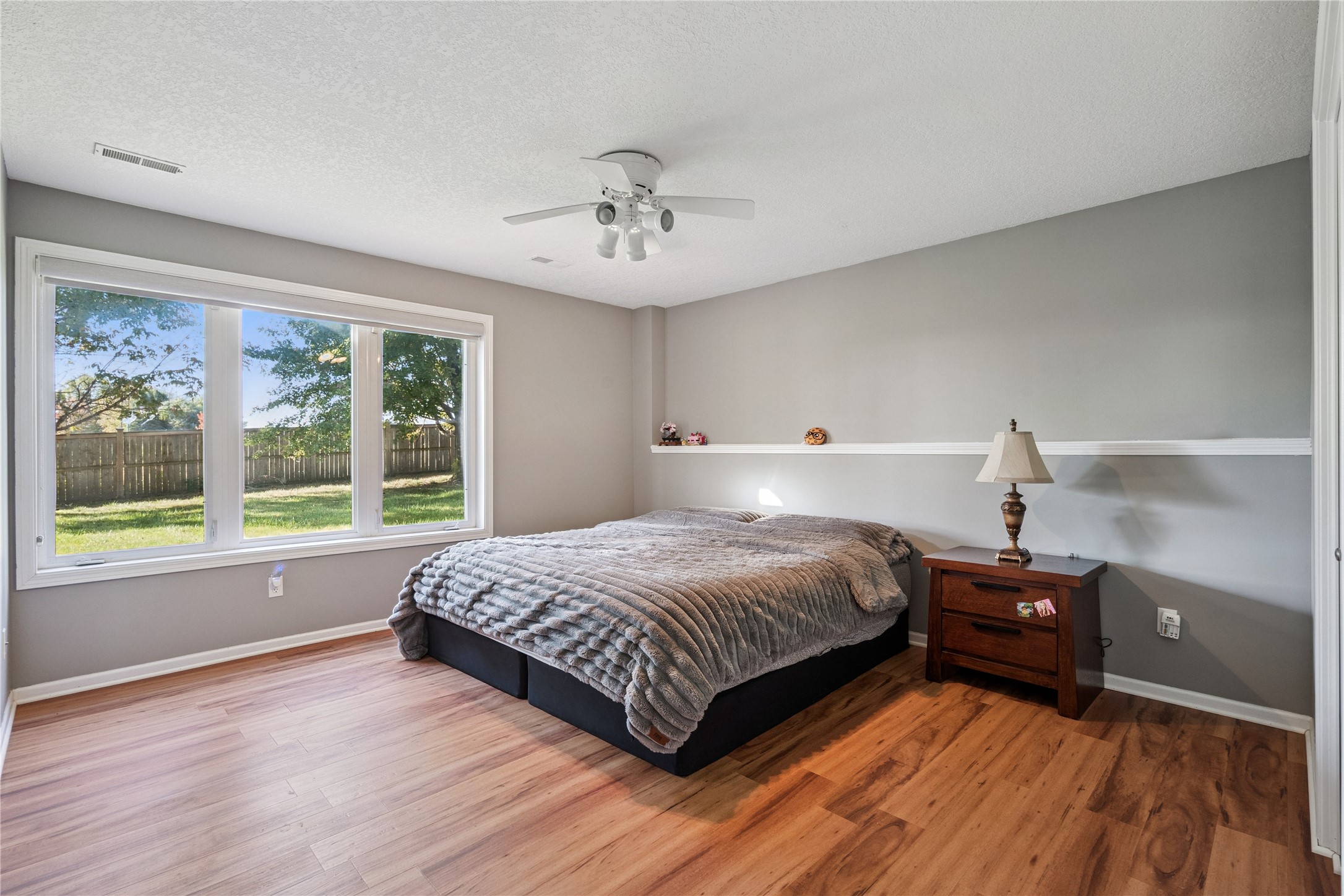 12614 Ridgeview Drive