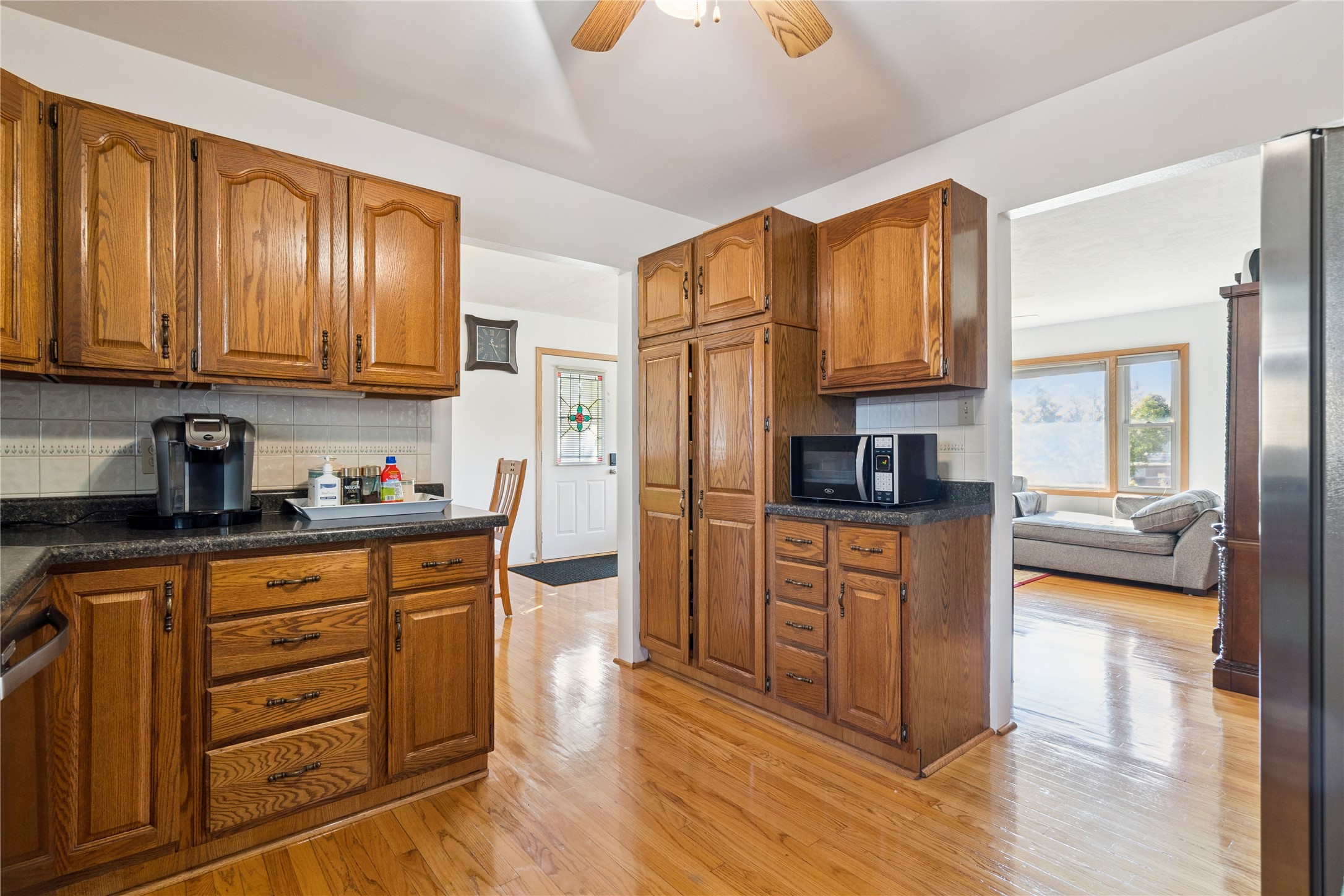 8195 Sunrise Boulevard