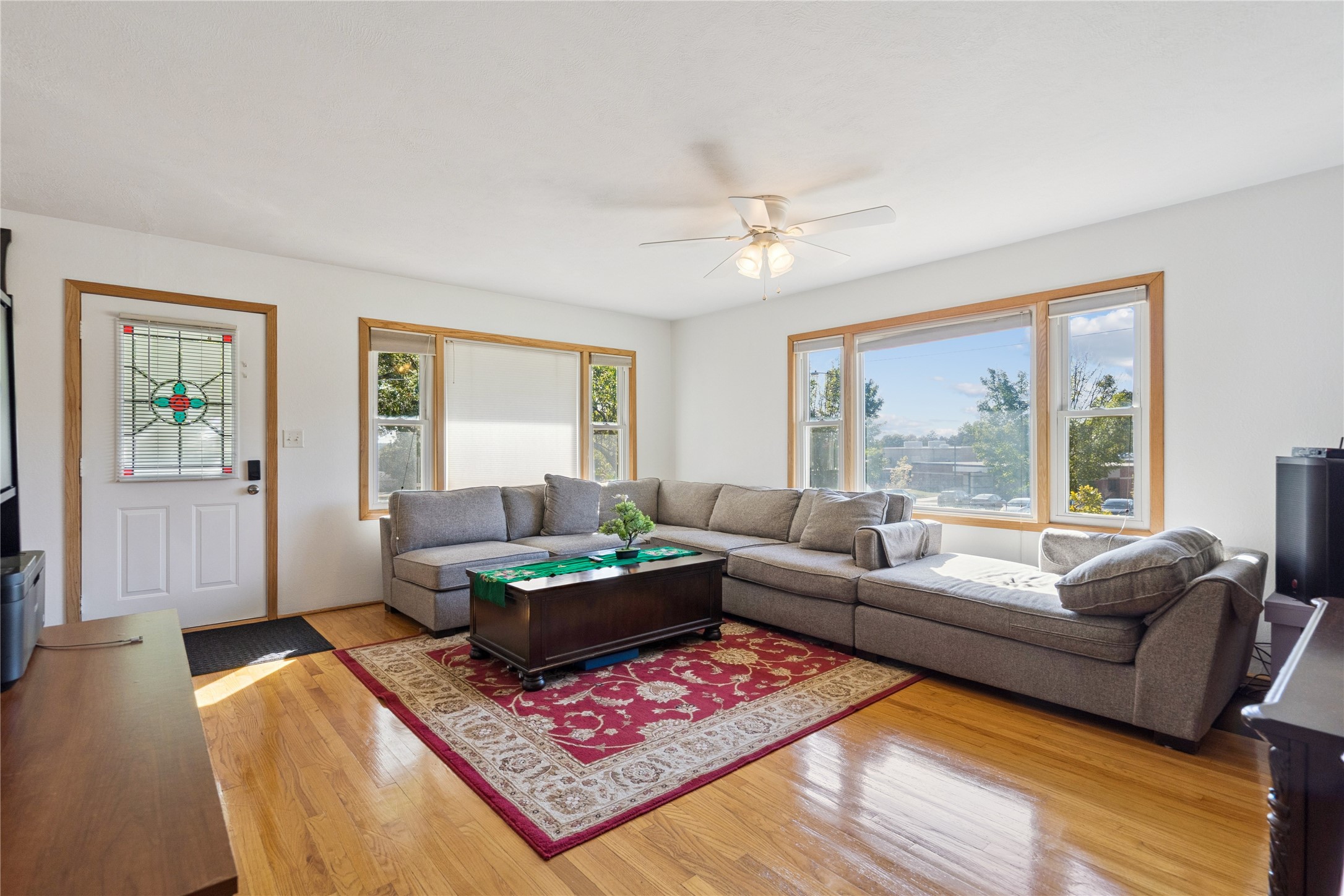 8195 Sunrise Boulevard