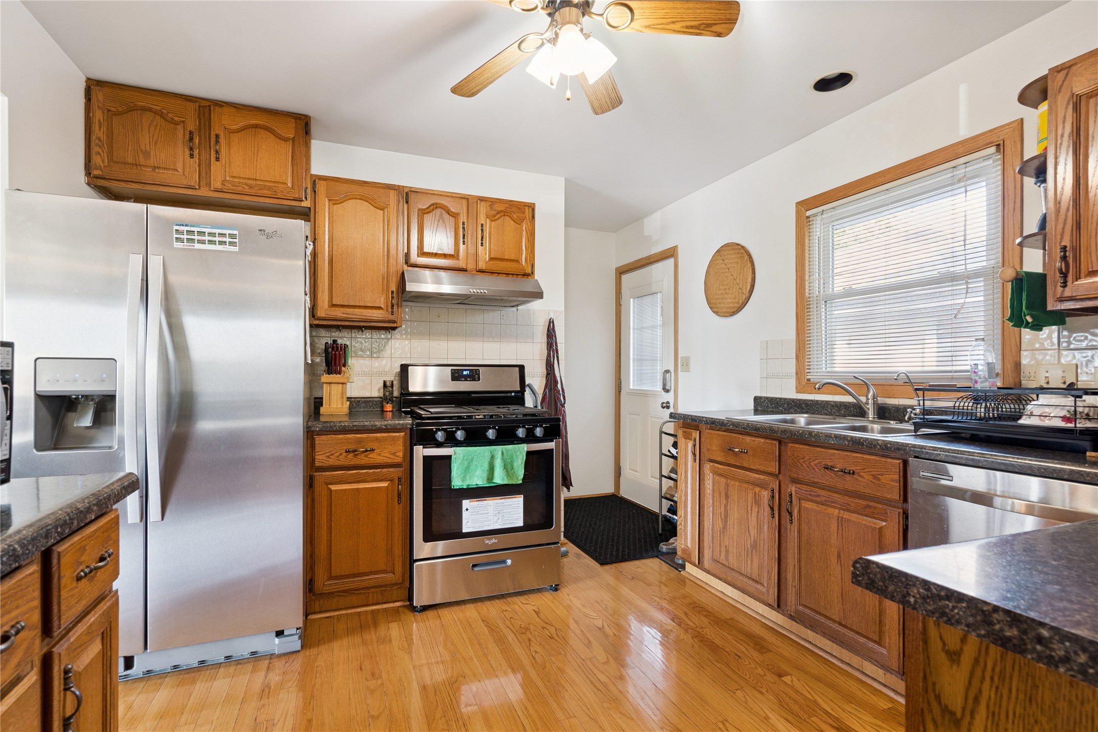 8195 Sunrise Boulevard