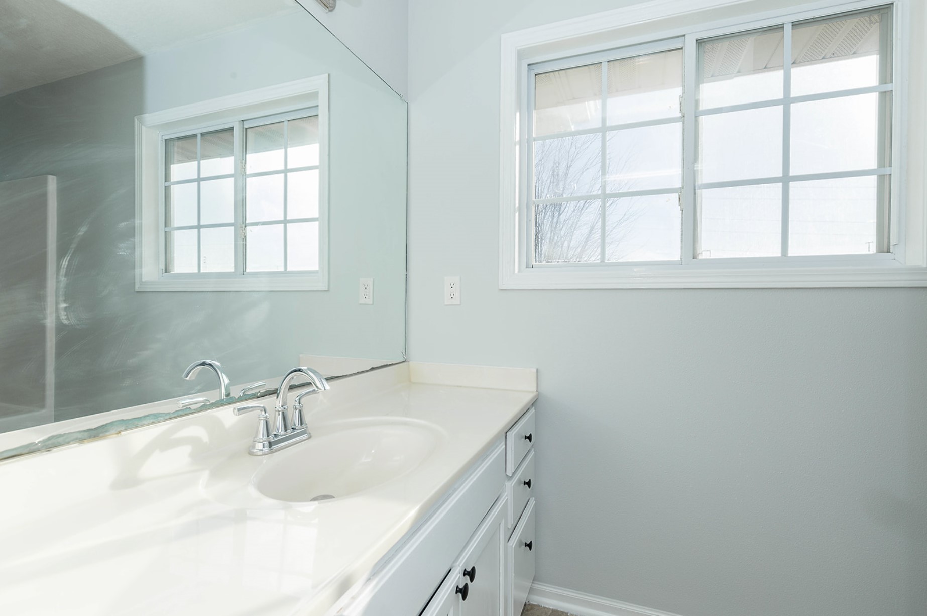 2905 SE Stone Ridge Street