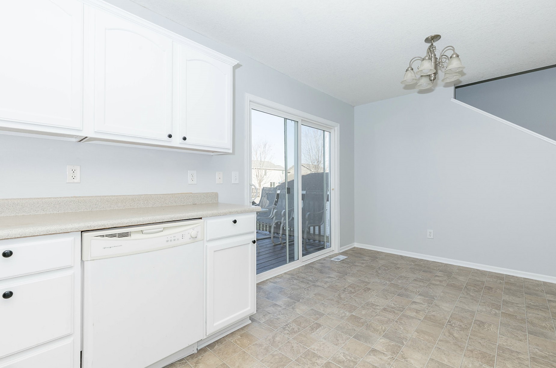 2905 SE Stone Ridge Street