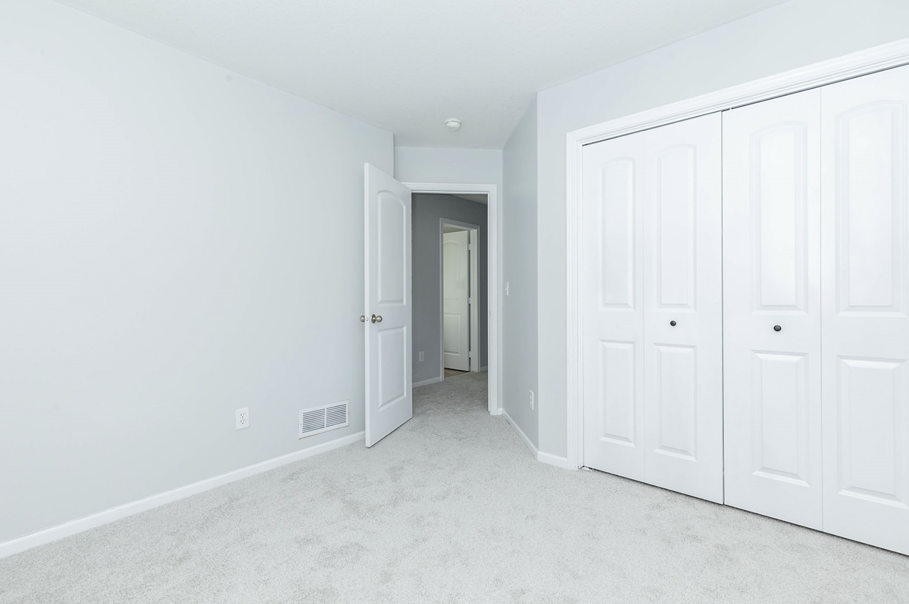 2905 SE Stone Ridge Street