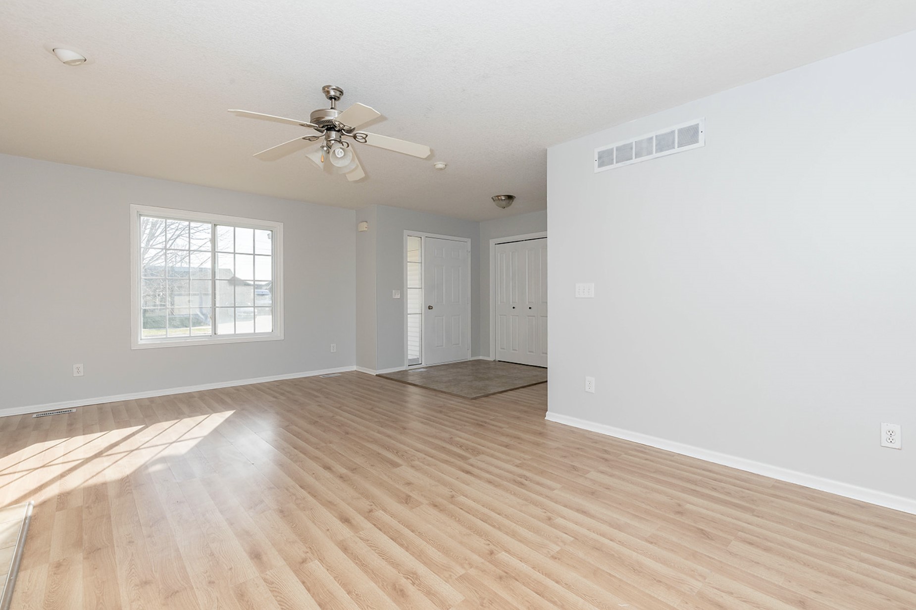 2905 SE Stone Ridge Street