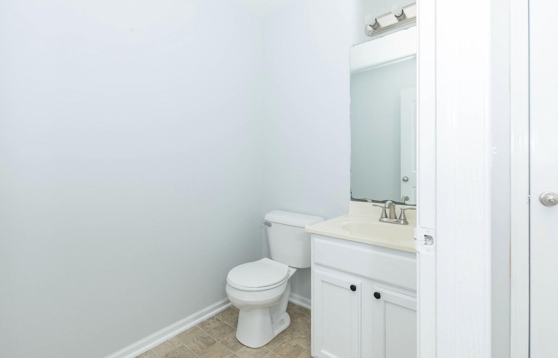 2905 SE Stone Ridge Street