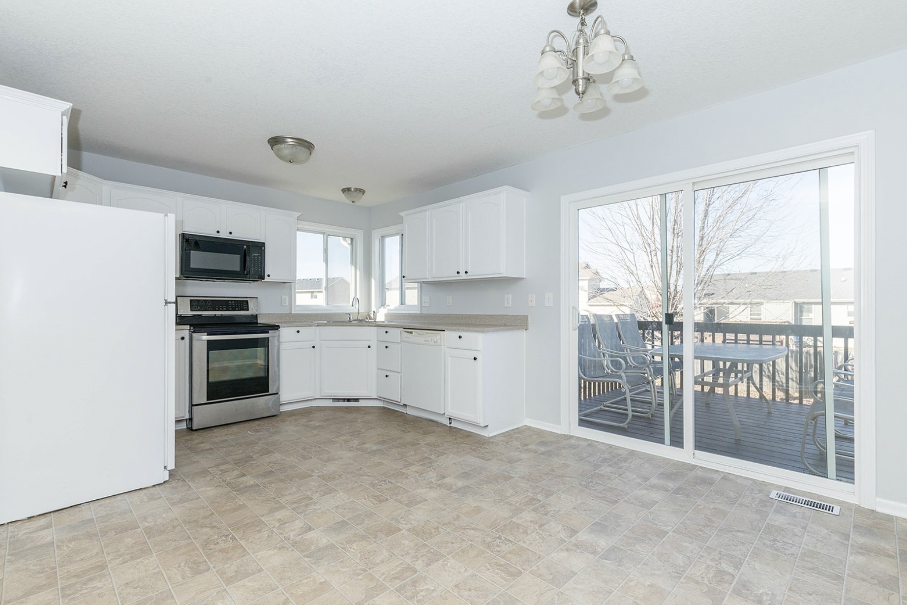 2905 SE Stone Ridge Street