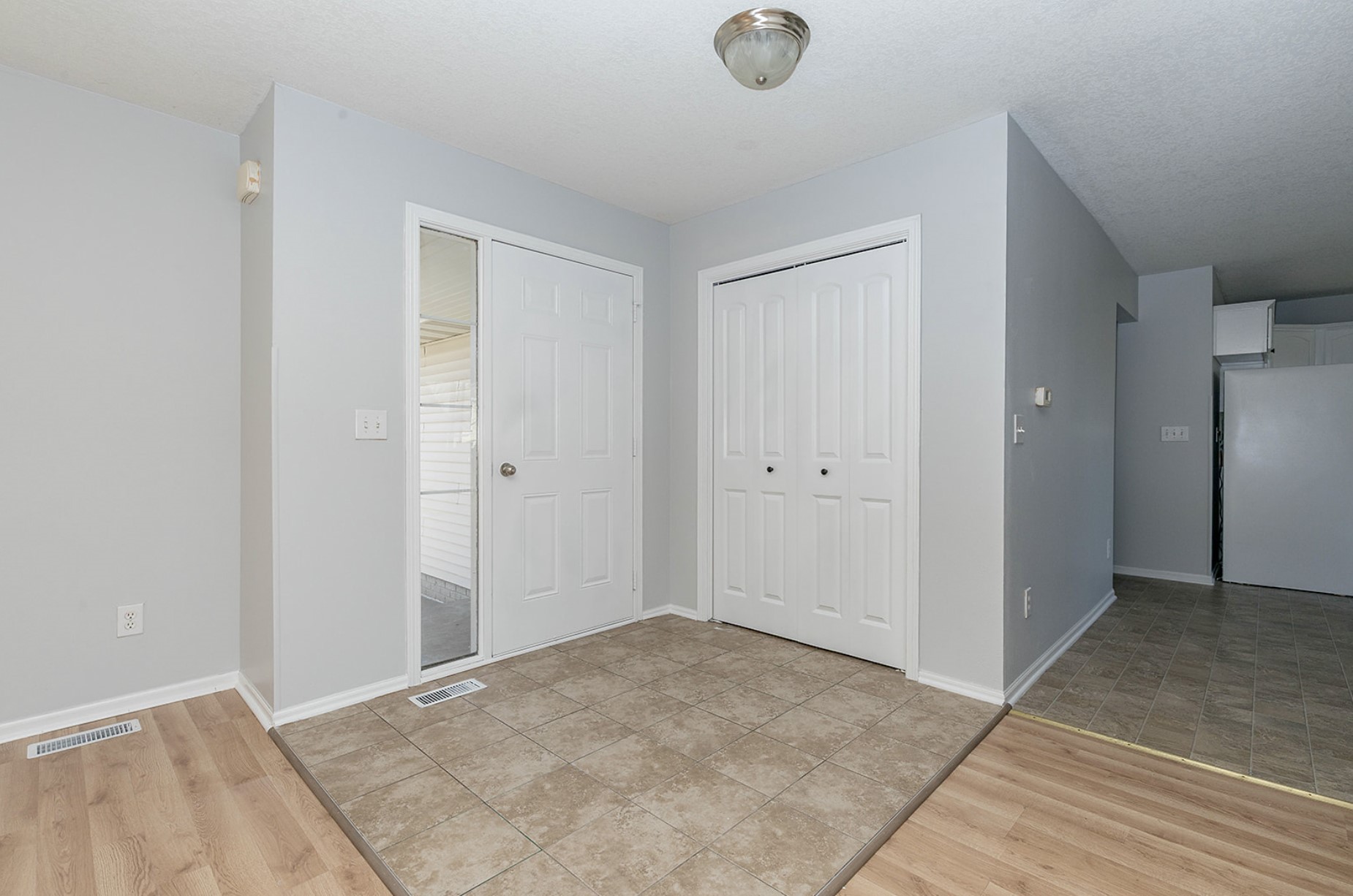 2905 SE Stone Ridge Street