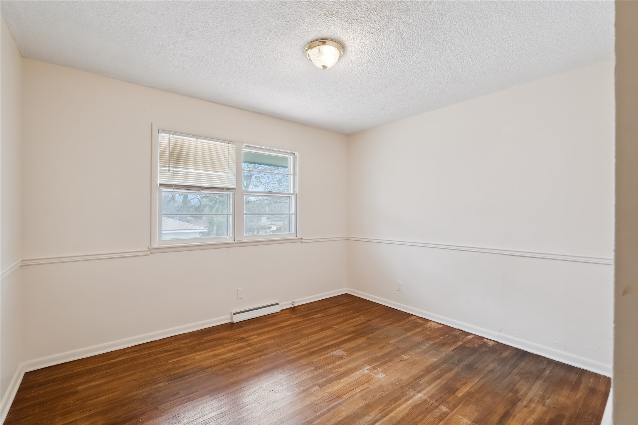 7422 Oak Brook Drive