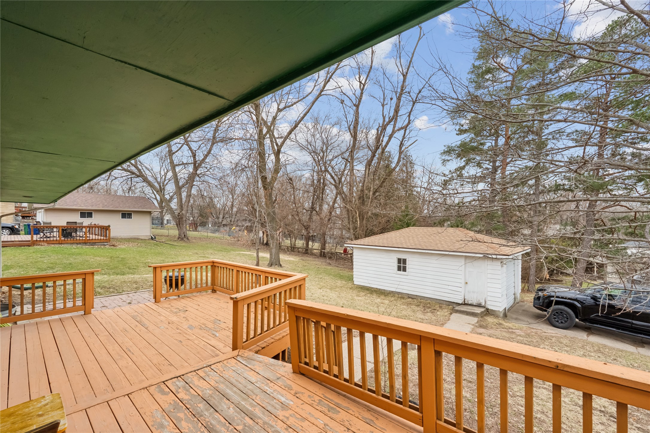 7422 Oak Brook Drive