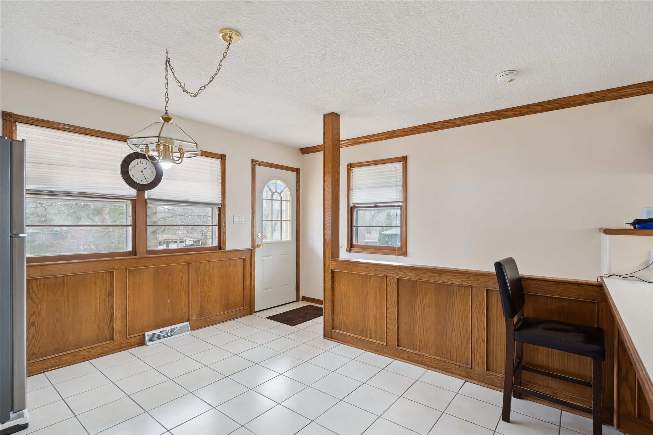 7422 Oak Brook Drive