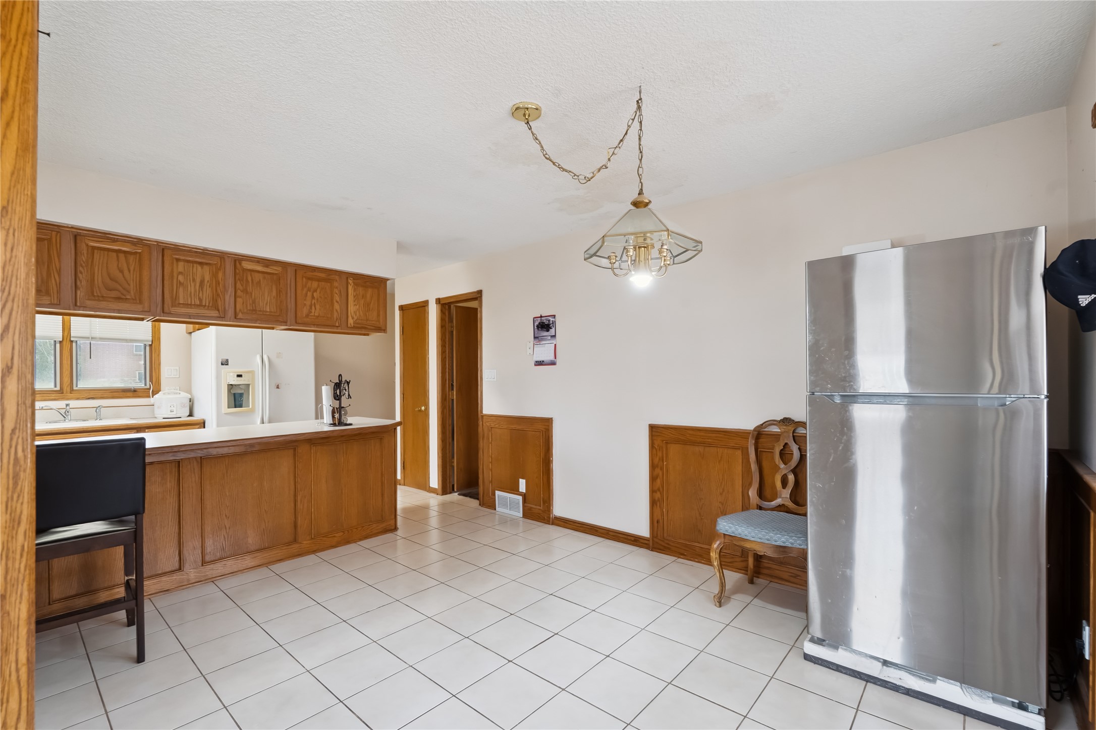 7422 Oak Brook Drive