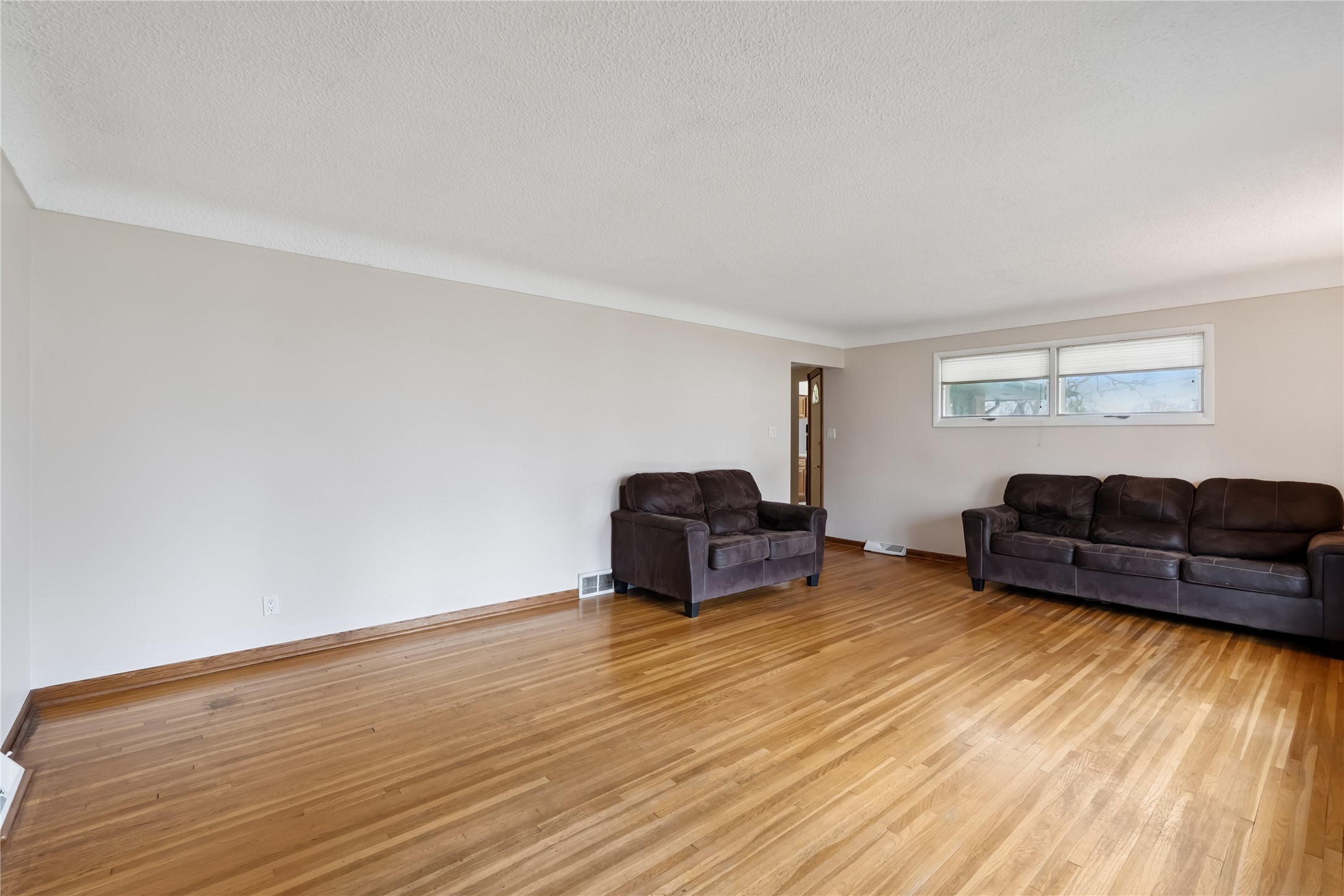 7422 Oak Brook Drive