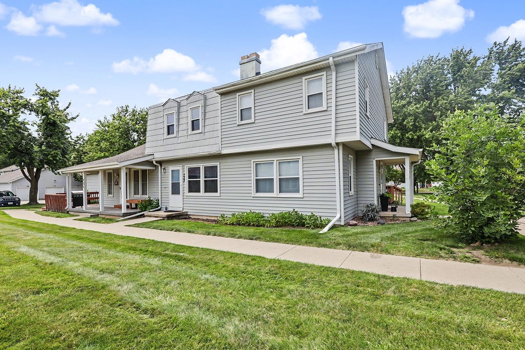 733 NW Greenwood Street 20