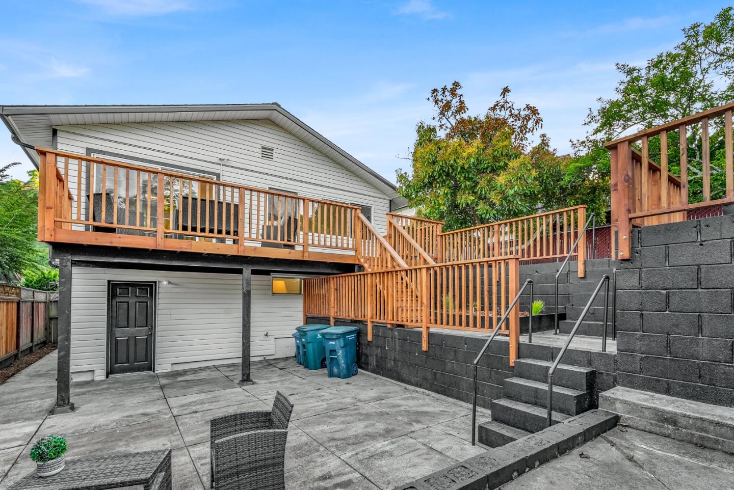 1546 Terra Nova BLVD