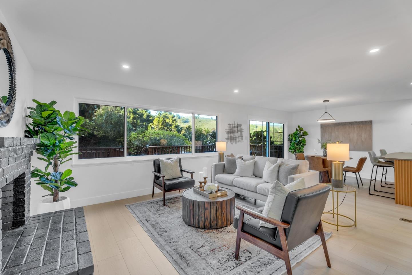 1546 Terra Nova BLVD