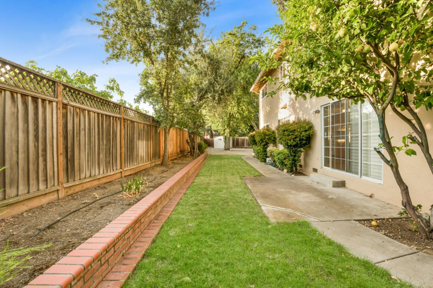 4037 Casa Grande WAY