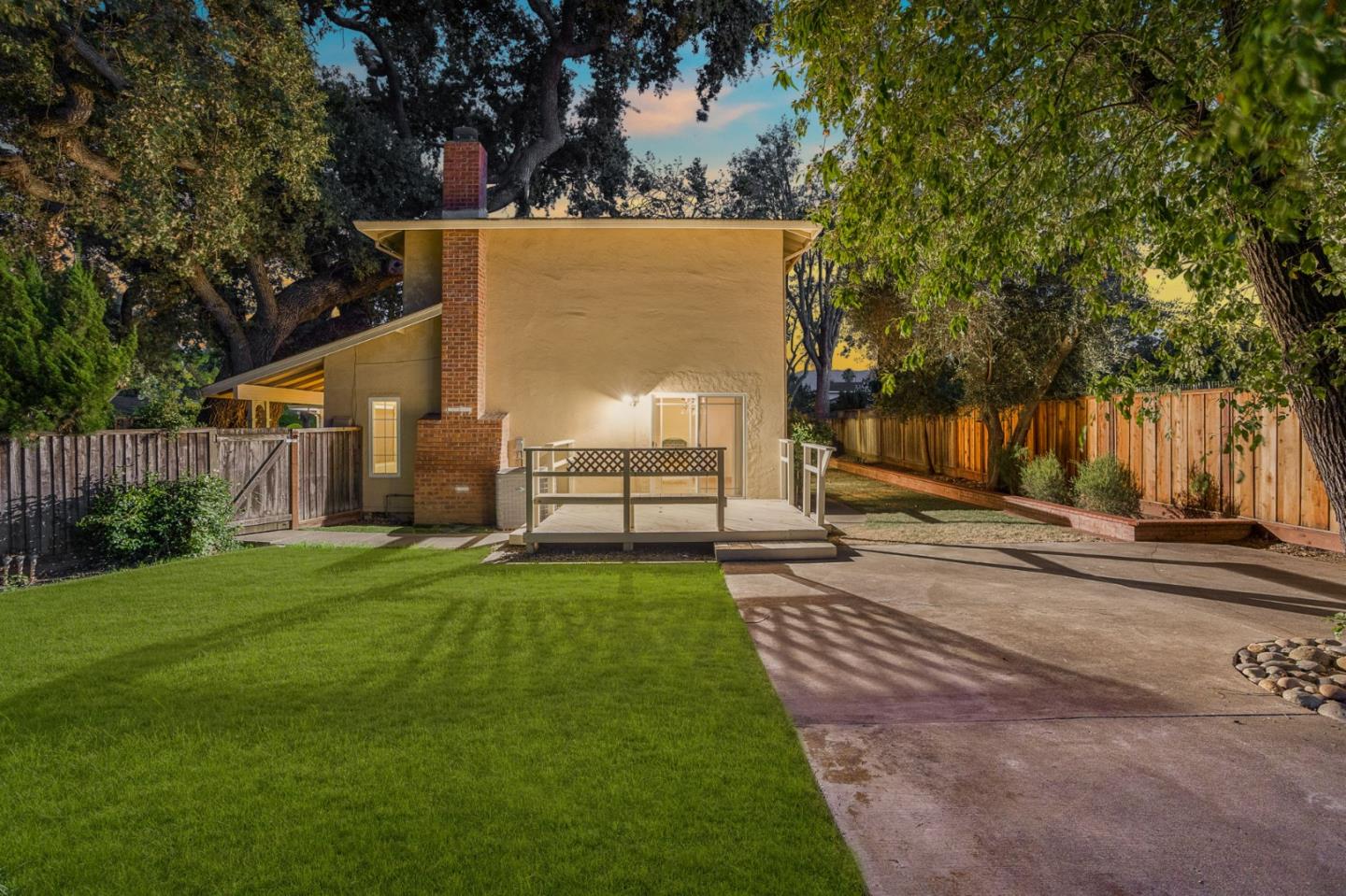 4037 Casa Grande WAY